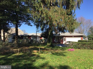 660 Myrtle Ave, West Deptford, NJ 08086