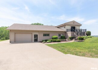 1734 7th Ave, Rapids City, IL 61278