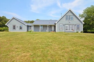 3 Gooseberry Farms Ln, Westport, MA 02790
