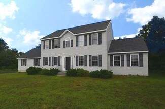 5 Blueberry Ln, Brookline, NH 03033