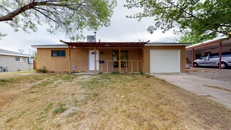 9009 Phoenix Ave NE, Albuquerque, NM 87112