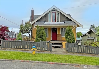 1248 7th St, Bremerton, WA 98337