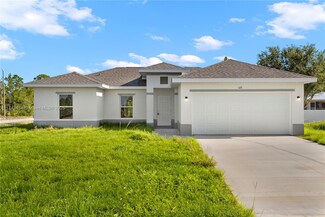 105 Plainview St, Lehigh Acres, FL 33974