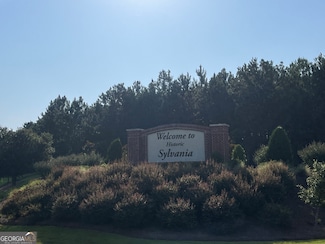 112 Cail St, Sylvania, GA 30467