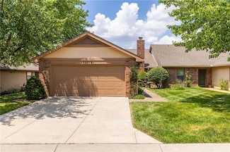 12012 W 121st St, Overland Park, KS 66213