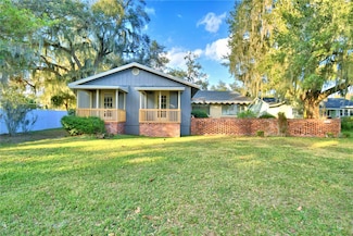 2036 Lake Ariana Blvd, Auburndale, FL 33823
