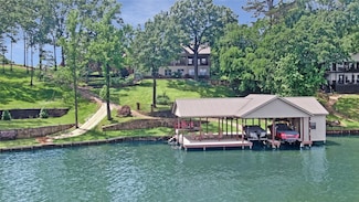 960 Mark Cir, Scroggins, TX 75480
