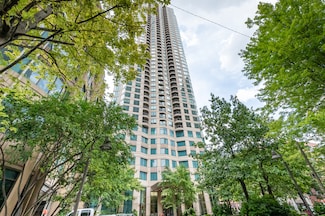 400 N La Salle St Unit 2409, Chicago, IL 60654