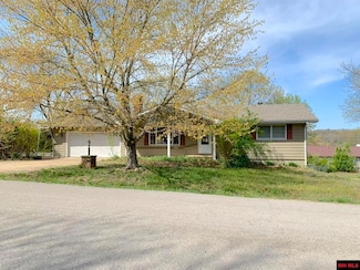 58 Debra Ann Dr, Mountain Home, AR 72653