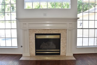 186 S Cochrans Green Cir, Spring, TX 77381