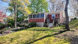 171 Ninigret Ave, Mashpee, MA 02649