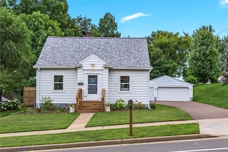 1305 Vine St, Eau Claire, WI 54703