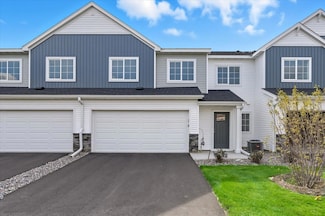 2002 Apple Ln, Montrose, MN 55363