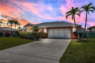 212 SE 30th Terrace, Cape Coral, FL 33904