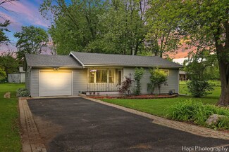 12112 W Bonnie Brook Ln, Beach Park, IL 60087