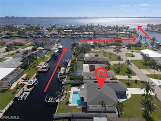 5349 Cobalt Ct, Cape Coral, FL 33904