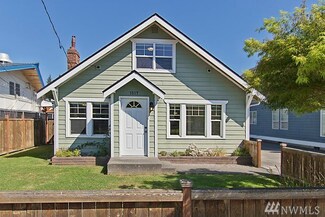 1517 Mchugh Ave, Enumclaw, WA 98022