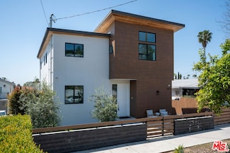 2512 Berkeley Ave, Los Angeles, CA 90026