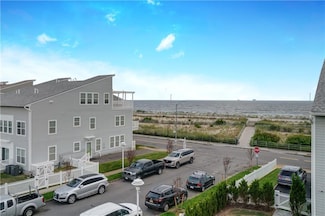 110 Beach Way, Far Rockaway, NY 11692