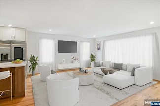 11-09 Malcolm Terrace Unit 1X, Fair Lawn, NJ 07410