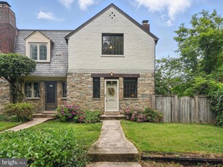 711 Avon Place, Alexandria, VA 22314