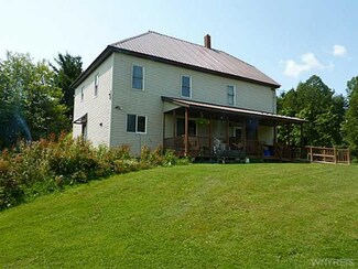 6907 Cole Rd, Orchard Park, NY 14127