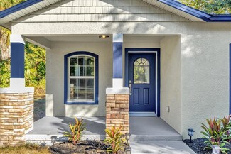 10904 Park Dr, Riverview, FL 33569