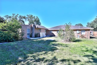 222 Spell St, Houston, TX 77022