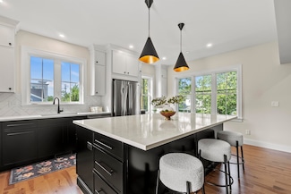 #2 Woodbury Reserve Unit 2, Portsmouth, NH 03801