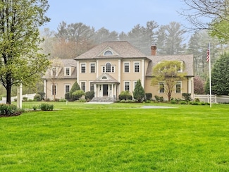92 South St, Norwell, MA 02061