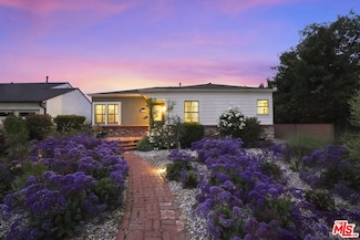 1135 N Frederic St, Burbank, CA 91505
