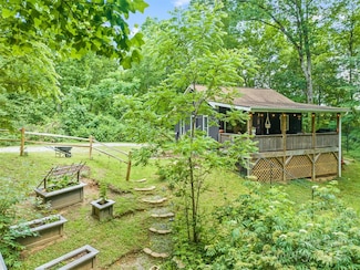 322 Mckenzie Place, Waynesville, NC 28785