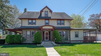 1232 Darby Rd, Havertown, PA 19083