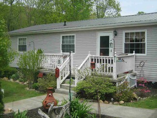 6612 Parrott Mountain Rd, Parrott, VA 24132