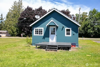 131 Columbia St, Sumas, WA 98295