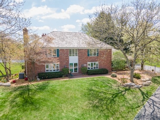 20756 N Meadow Ln, Deer Park, IL 60010