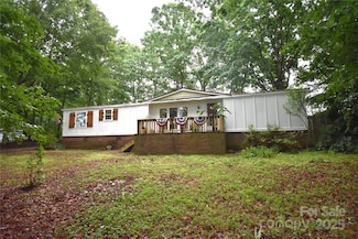 1789 Paris Dr, Conover, NC 28613