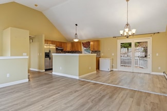 442 Lake Ave, Worcester, MA 01604