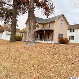 916 Lincoln Ave, Hebron, NE 68370