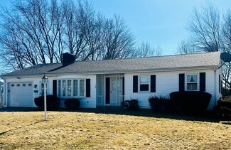 135 Samson Ave, Somerset, MA 02726