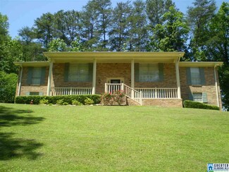 4900 Rilla Ln, Adamsville, AL 35005
