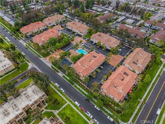 93 Kansas St Unit 705, Redlands, CA 92373