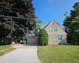2732 N 21st St, Sheboygan, WI 53083