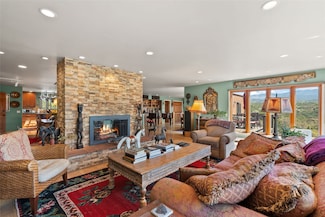 1007 Calle Largo, Santa Fe, NM 87501