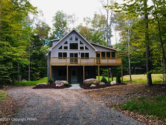 2131 Oak Rd, Pocono Pines, PA 18350
