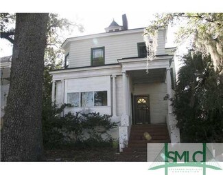 211 E 31st St, Savannah, GA 31401