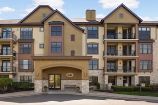 1320 Riverside Ln Unit 307, Saint Paul, MN 55118