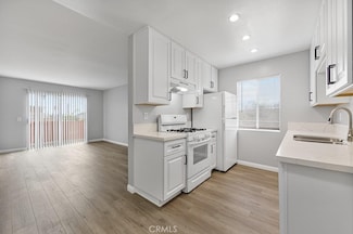 2422 E 11th St, Long Beach, CA 90804