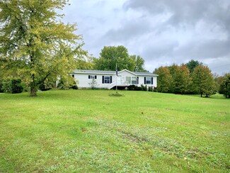 48045 County Road 673, Lawrence, MI 49064