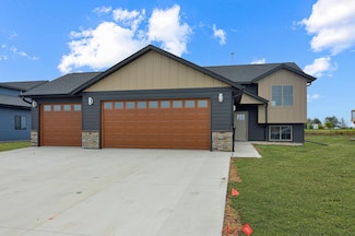310 Audra Dr, Aurora, SD 57002